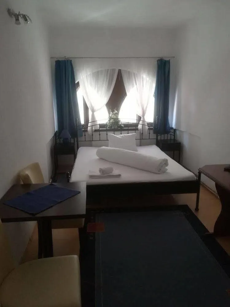 *** Hotel apartamentowy Appartement Hotel Marien-Hof Wiedeń Austria