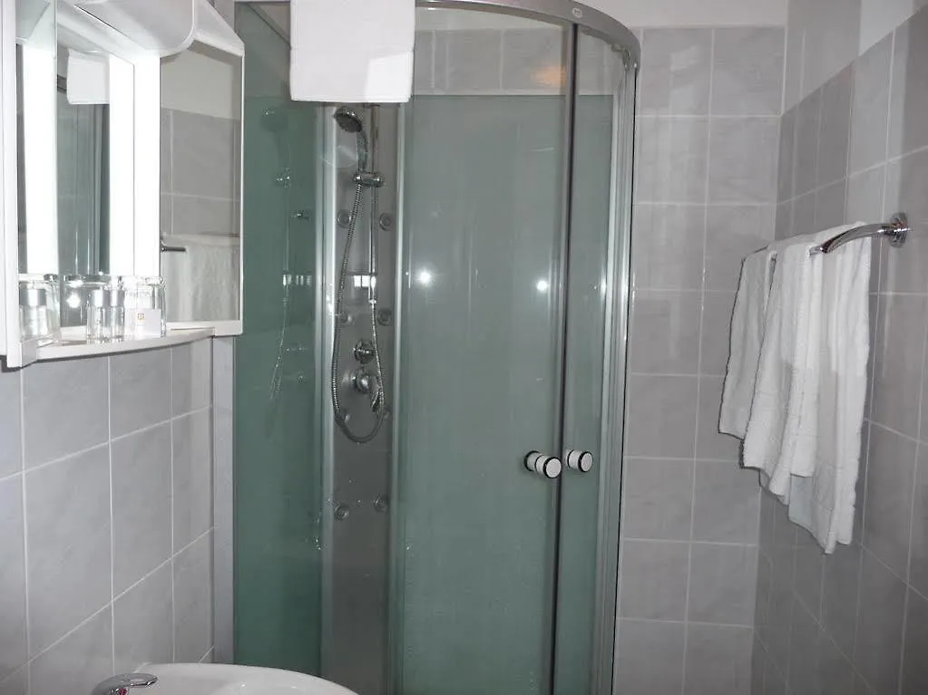 Hotel apartamentowy Appartement Hotel Marien-Hof Wiedeń