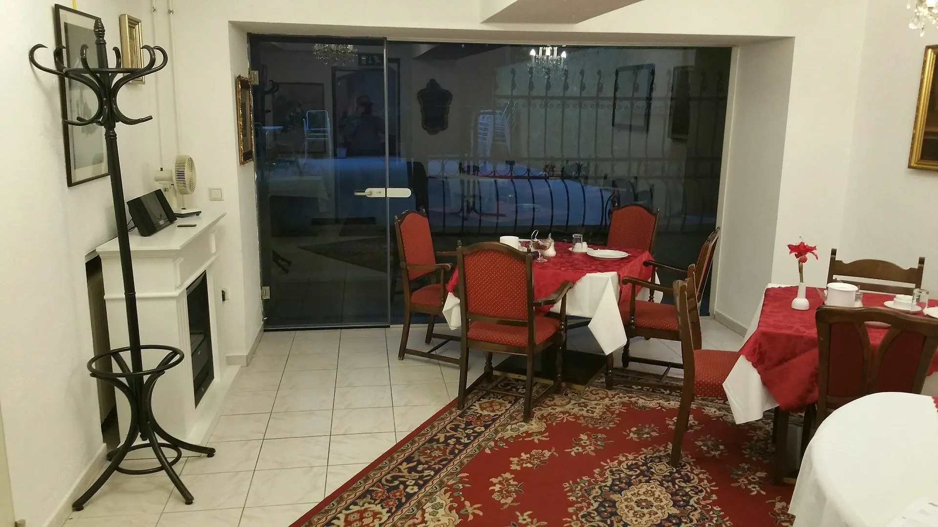 Hotel apartamentowy Appartement Hotel Marien-Hof Wiedeń